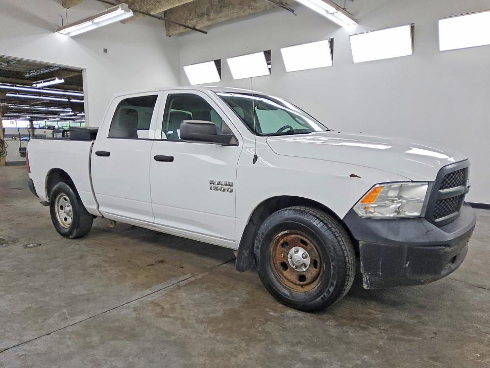 Photo 4 from auction – 2016 RAM 1500 with VIN 1C6RR6KG9GS189151