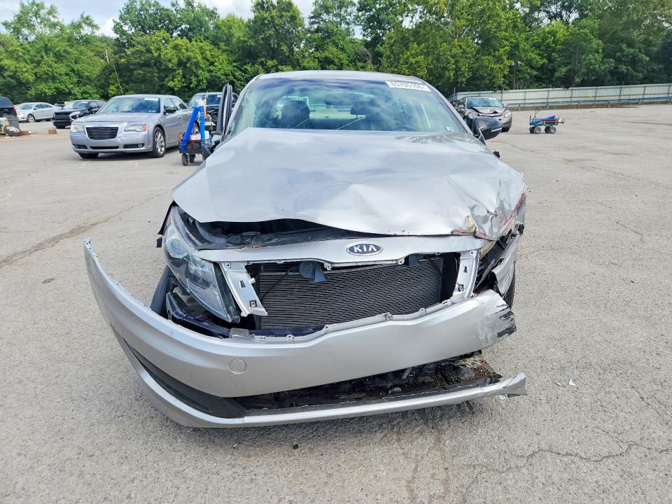 Снимка 5 от търг – 2011 KIA OPTIMA с VIN KNAGN4A76B5082807