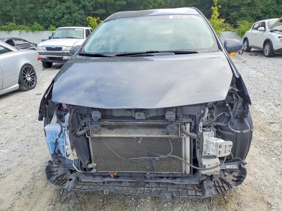 Photo 5 from auction – 2012 TOYOTA PRIUS V with VIN JTDZN3EU7C3148915
