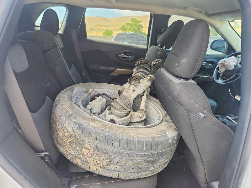 Zdjęcie 11 z aukcji – 2018 JEEP CHEROKEE z VIN 1C4PJMCX0JD602757
