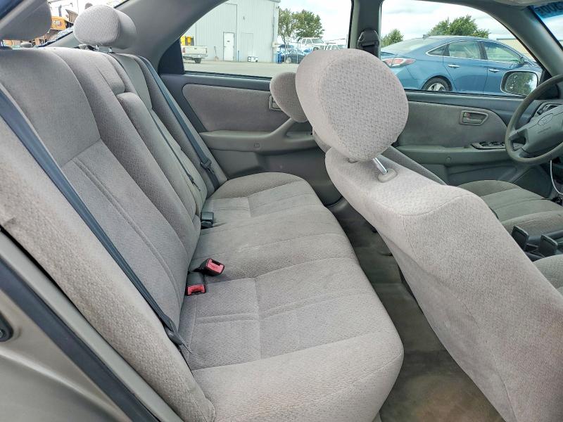 Photo 10 from auction – 2001 TOYOTA CAMRY with VIN JT2BG22K410553369