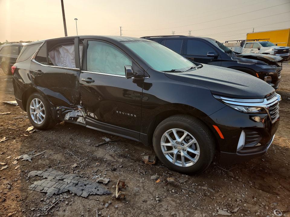 Photo 4 from auction – 2023 CHEVROLET EQUINOX with VIN 3GNAXTEGXPL252723