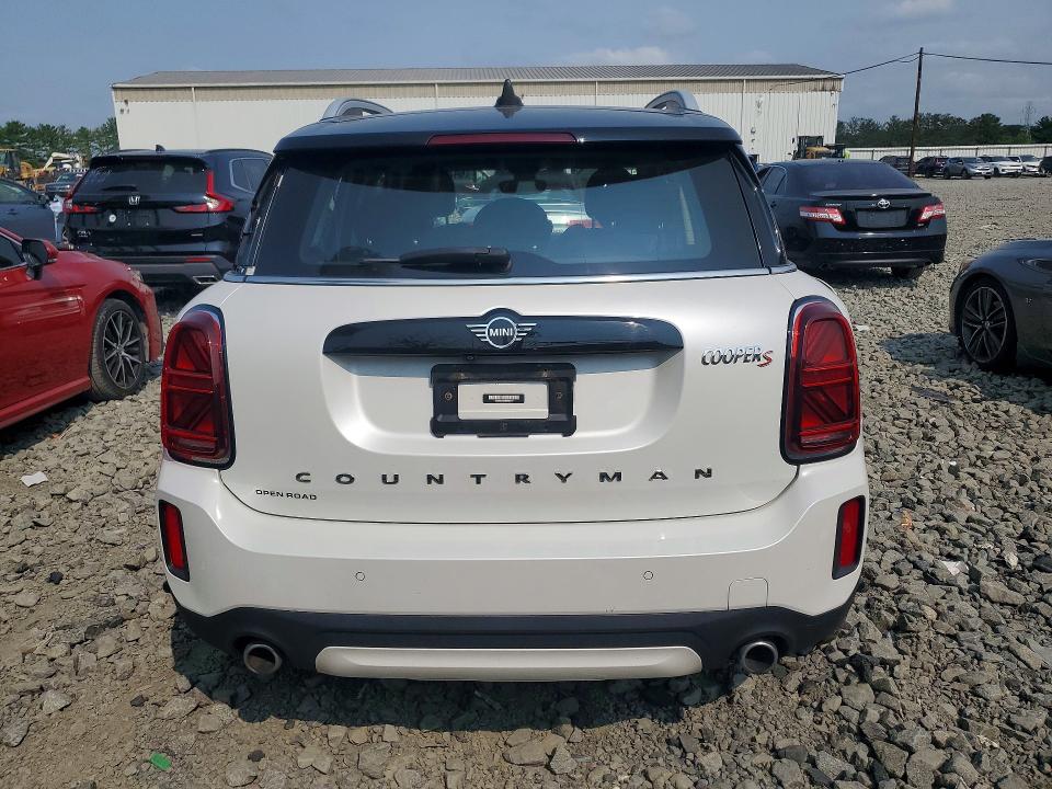 Photo 6 from auction – 2024 MINI COOPER with VIN WMZ83BR0XR3R63377