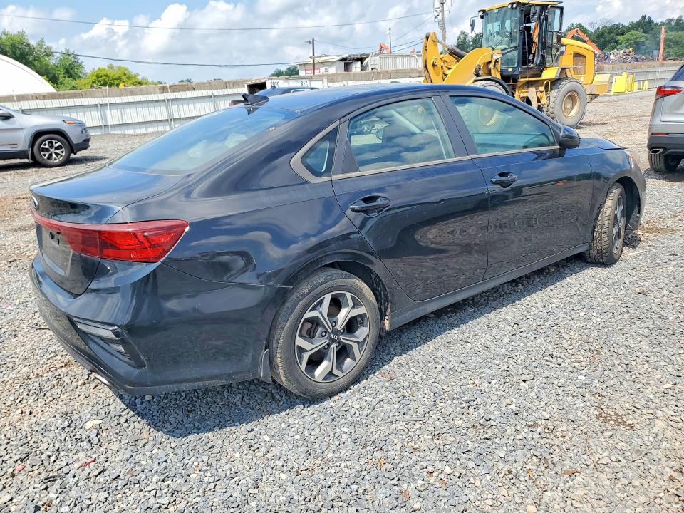 Photo 3 from auction – 2019 KIA FORTE with VIN 3KPF24AD0KE087440