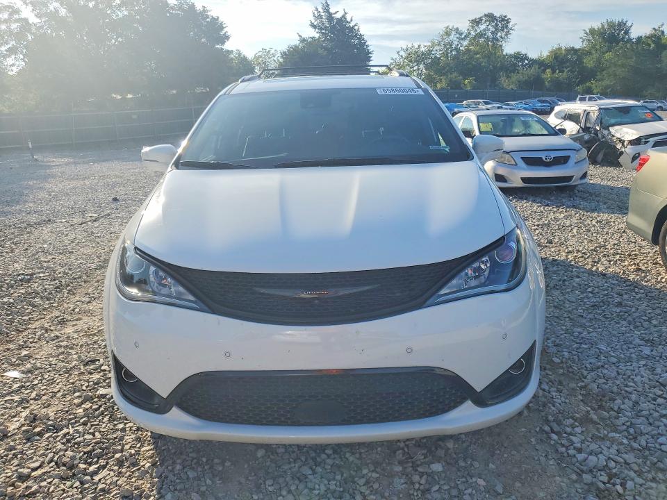 Photo 5 from auction – 2020 CHRYSLER PACIFICA with VIN 2C4RC1GG5LR286607