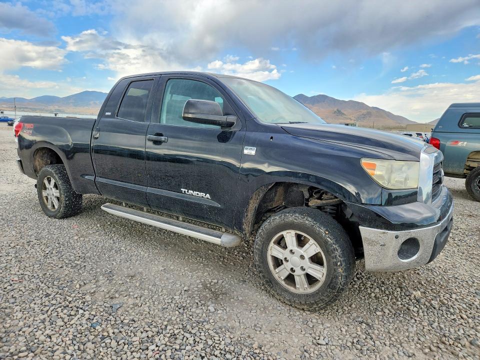 Photo 4 from auction – 2007 TOYOTA TUNDRA with VIN 5TFBT54167X003986