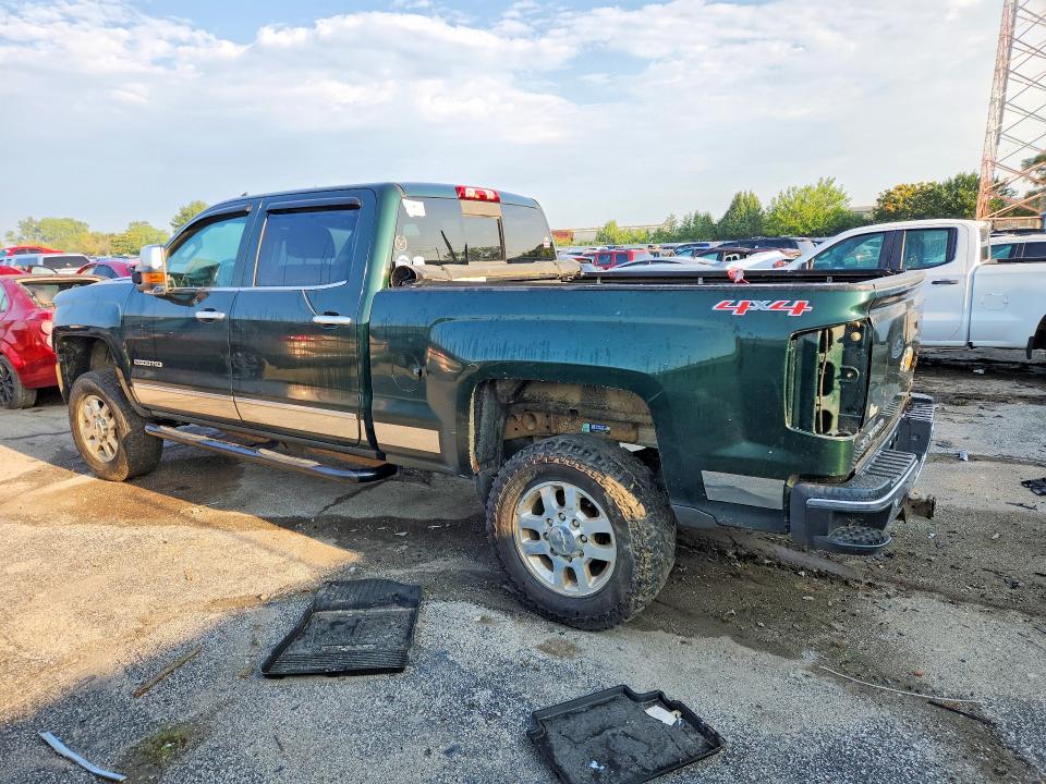 Photo 2 from auction – 2015 CHEVROLET SILVERADO with VIN 1GC1KWE88FF654346