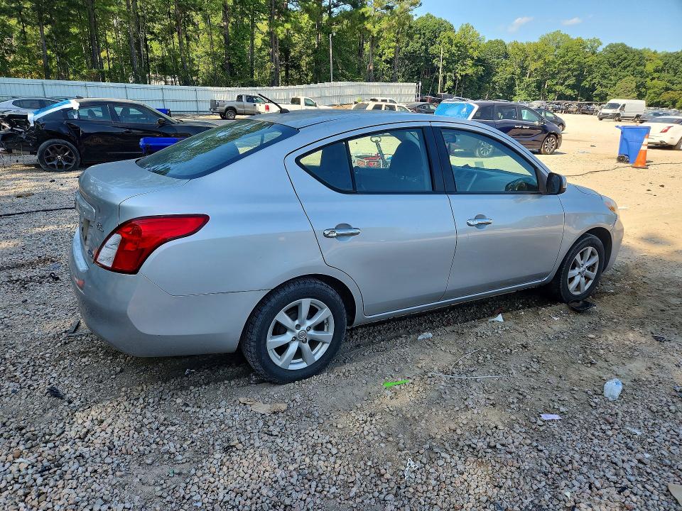 Photo 3 from auction – 2012 NISSAN VERSA with VIN 3N1CN7APXCL819501