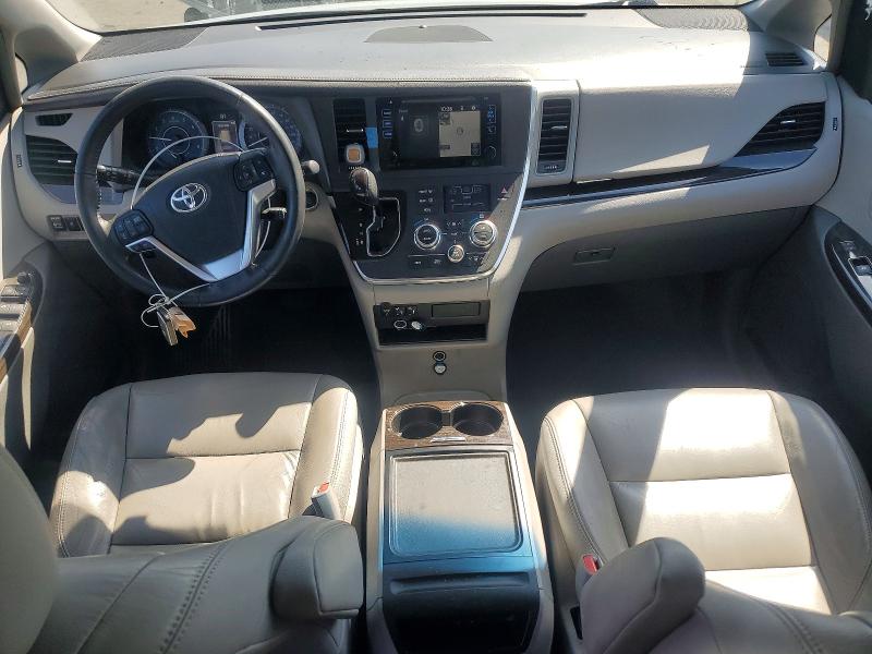 Photo 8 from auction – 2016 TOYOTA SIENNA with VIN 5TDYK3DC4GS697179