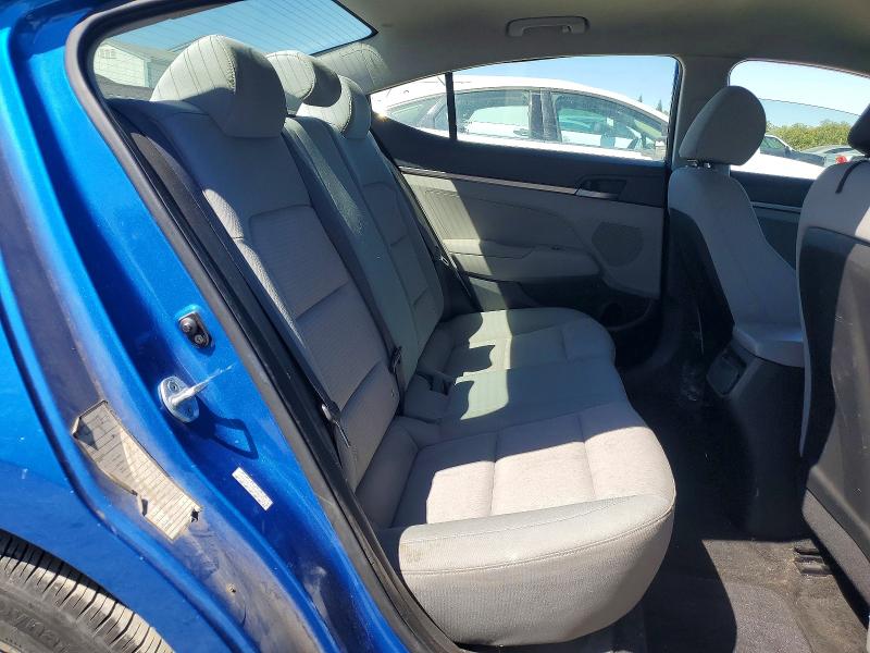 Photo 10 from auction – 2017 HYUNDAI ELANTRA with VIN KMHD74LF0HU084955