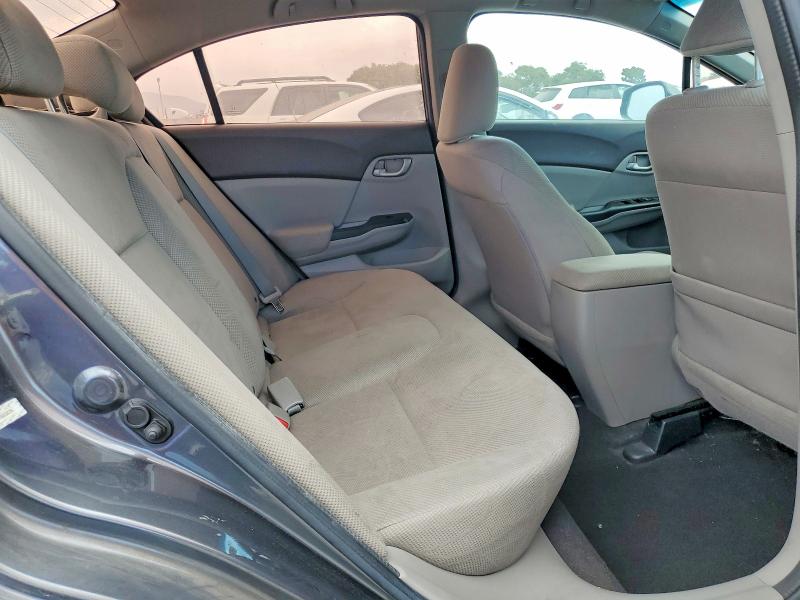 Photo 10 from auction – 2012 HONDA CIVIC with VIN 19XFB2F53CE362709