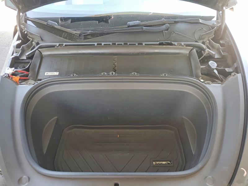 Photo 12 from auction – 2022 TESLA MODEL Y with VIN 7SAYGDEF5NF439046