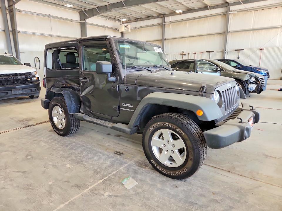 Photo 4 from auction – 2014 JEEP WRANGLER with VIN 1C4AJWAG8EL169253