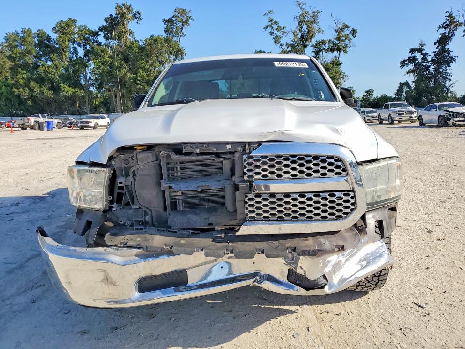 صورة رقم 5 من المزاد - 2015 RAM 1500 مع VIN 1C6RR7GT4FS524312