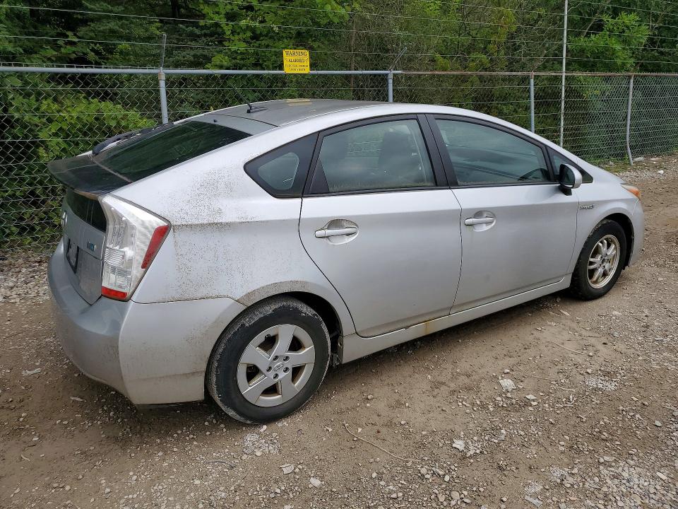 Zdjęcie 3 z aukcji – 2010 TOYOTA PRIUS z VIN JTDKN3DU2A0216023