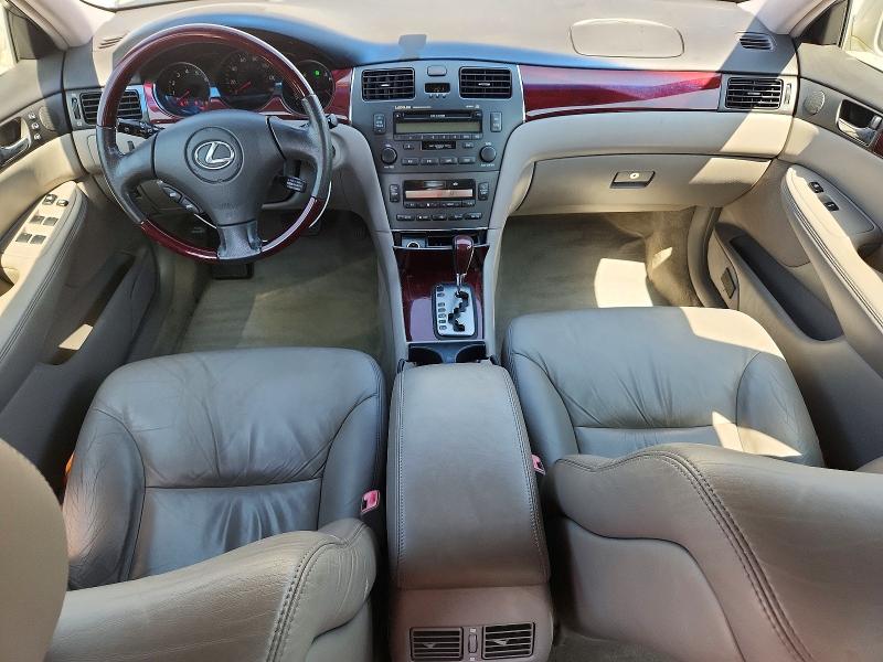 Photo 8 from auction – 2004 LEXUS ES with VIN JTHBA30GX45016993