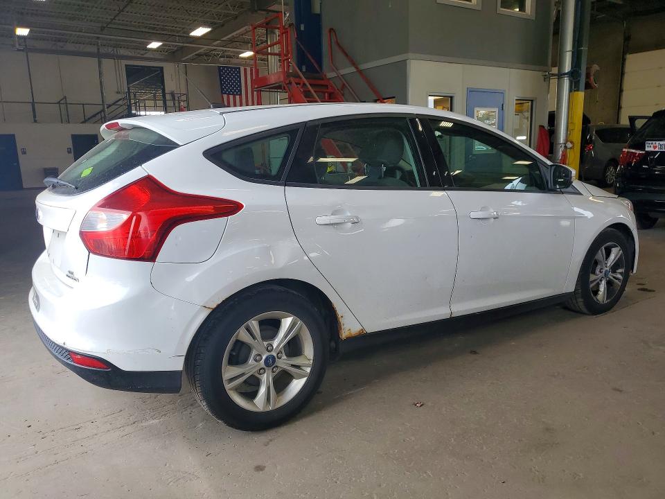 Photo 3 from auction – 2013 FORD FOCUS with VIN 1FADP3K20DL125572