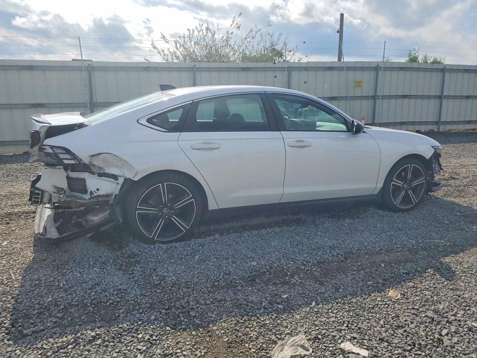 Снимка 3 от търг – 2025 HONDA ACCORD с VIN 1HGCY2F59SA021612