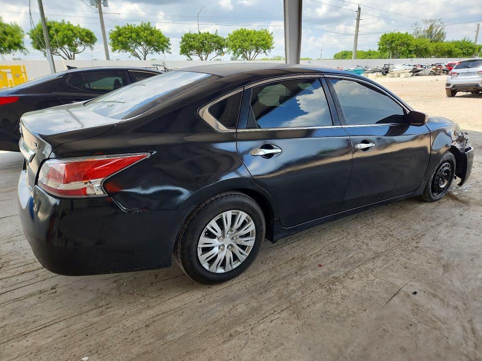 Photo 3 from auction – 2014 NISSAN ALTIMA with VIN 1N4AL3AP5EC414718