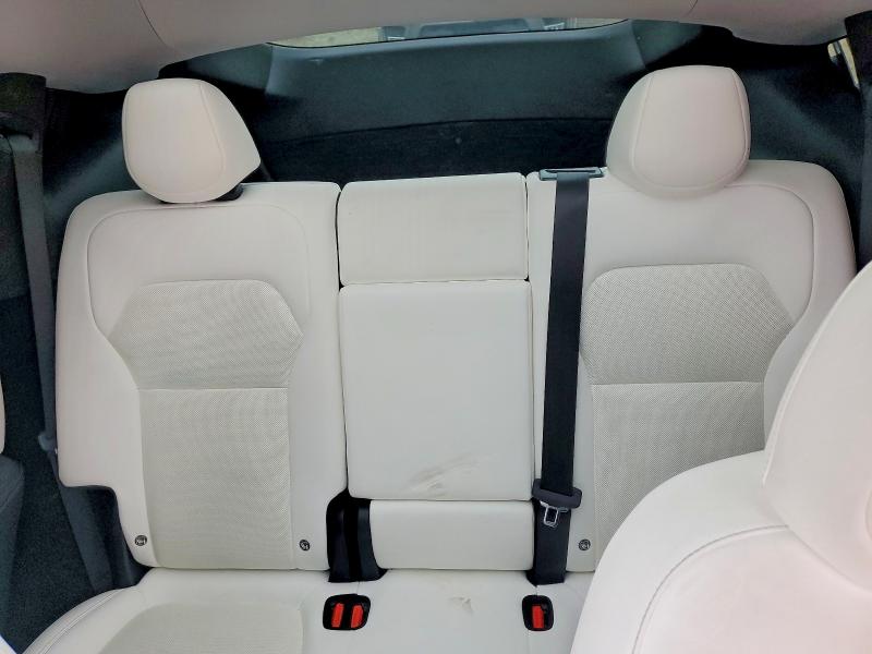 Снимка 10 от търг – 2026 TESLA MODEL Y с VIN 7SAYGDED1TA490942