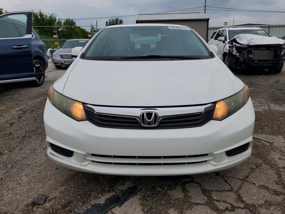 Photo 5 from auction – 2012 HONDA CIVIC with VIN 2HGFB2F95CH322740