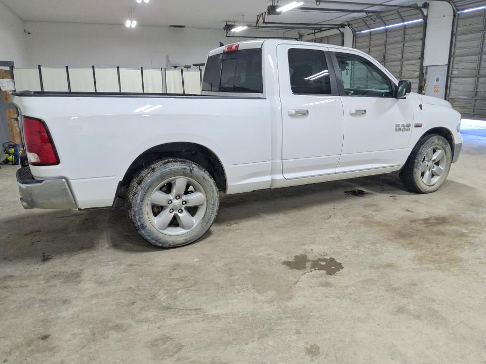 Photo 3 from auction – 2015 RAM 1500 with VIN 1C6RR6GT8FS521570
