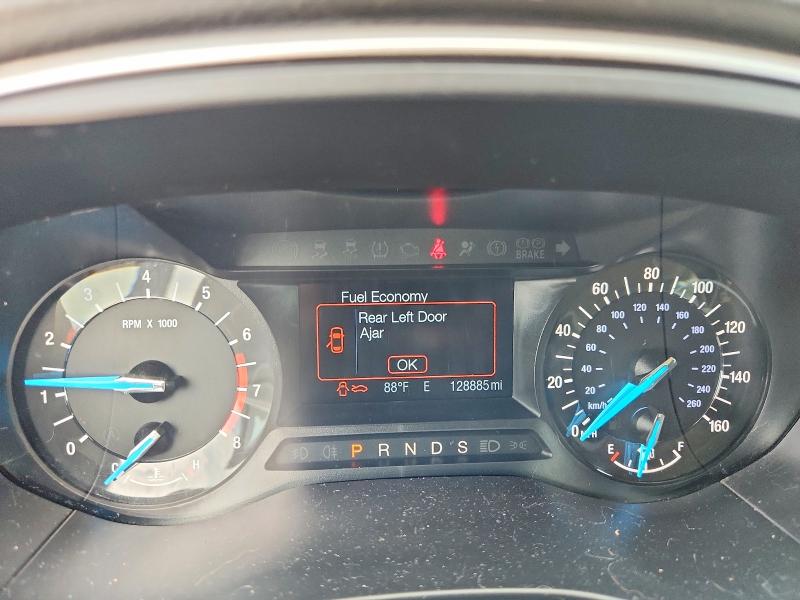 Photo 9 from auction – 2015 FORD FUSION with VIN 3FA6P0HD0FR176770