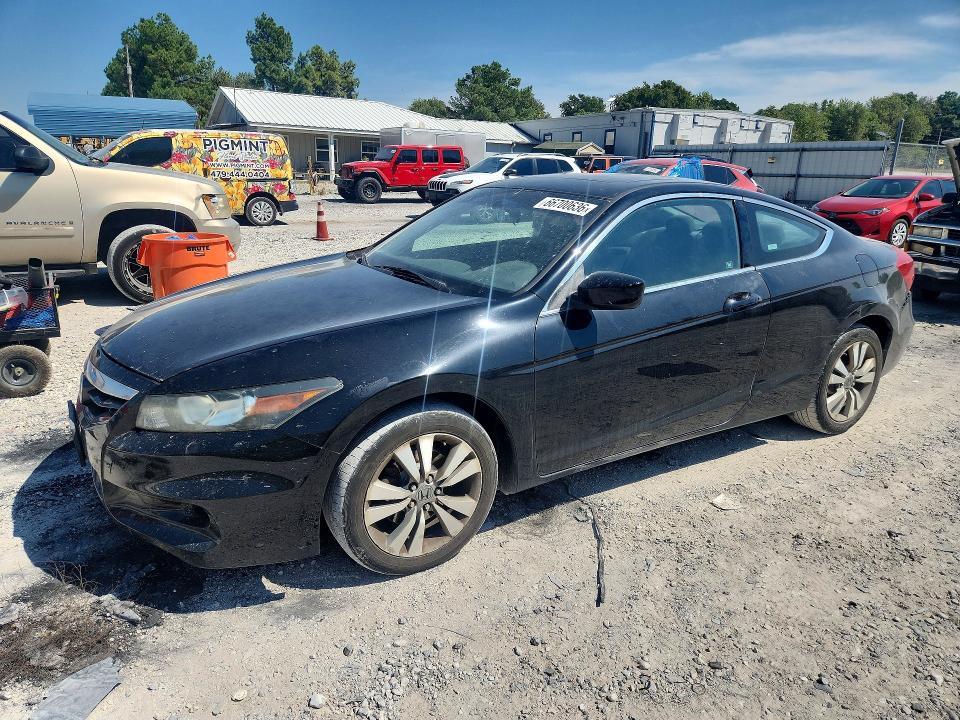 HONDA ACCORD 2012 مع رقم تعريف المركبة 1HGCS1B70CA007666 - صورة من المزاد