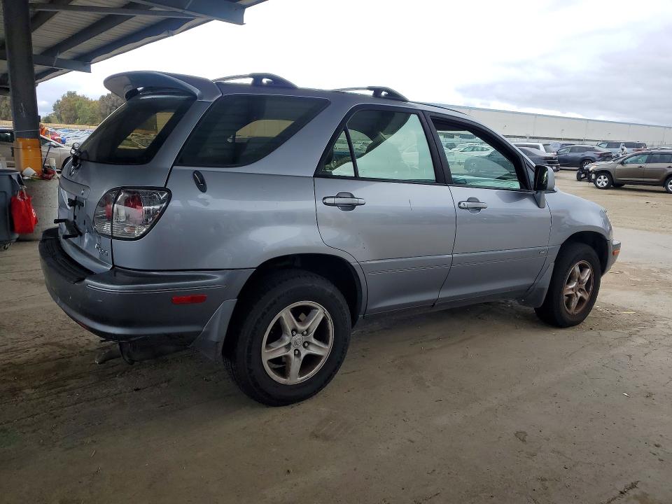 Photo 3 from auction – 2001 LEXUS RX with VIN JTJGF10U910090978