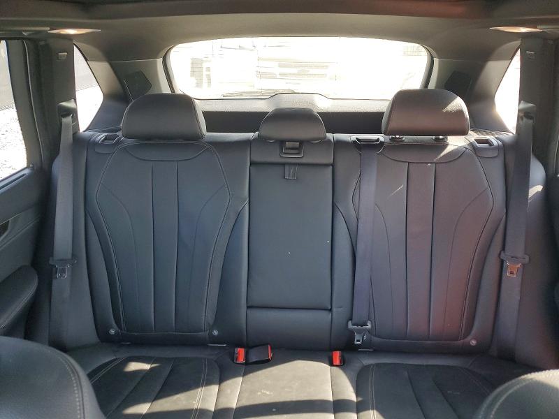 Photo 10 from auction – 2017 BMW X5 with VIN 5UXKR0C38H0V76336