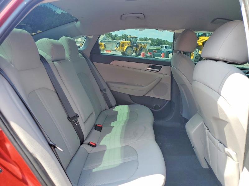 Photo 10 from auction – 2019 HYUNDAI SONATA with VIN 5NPE24AF1KH770935