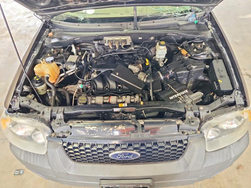 Photo 12 from auction – 2006 FORD ESCAPE with VIN 1FMCU93166KB98425