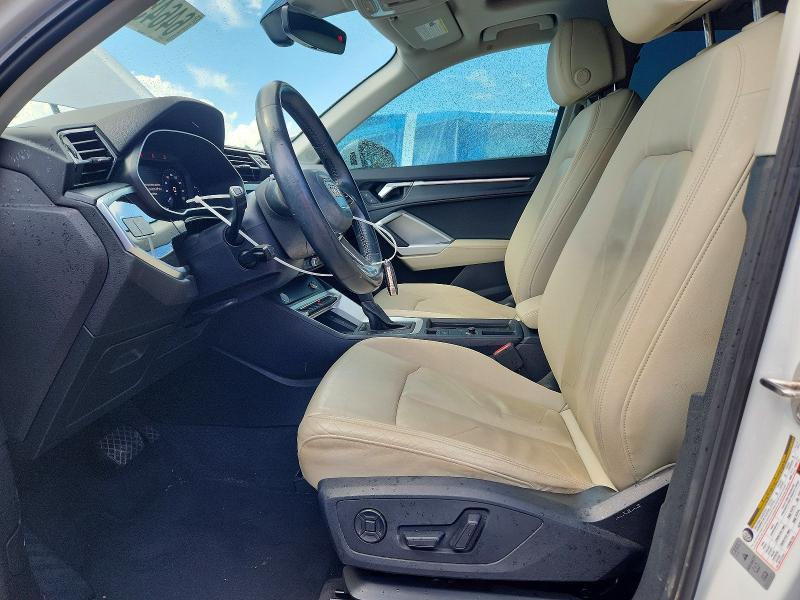 Photo 7 from auction – 2020 AUDI Q3 with VIN WA1BECF36L1021666