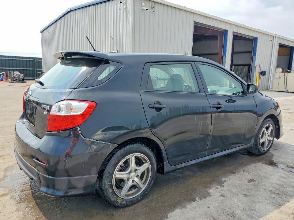 Photo 3 from auction – 2010 TOYOTA MATRIX with VIN 2T1KE4EE4AC038537