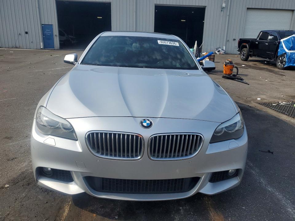 Photo 5 from auction – 2013 BMW 550 with VIN WBAFR9C51DDX80663