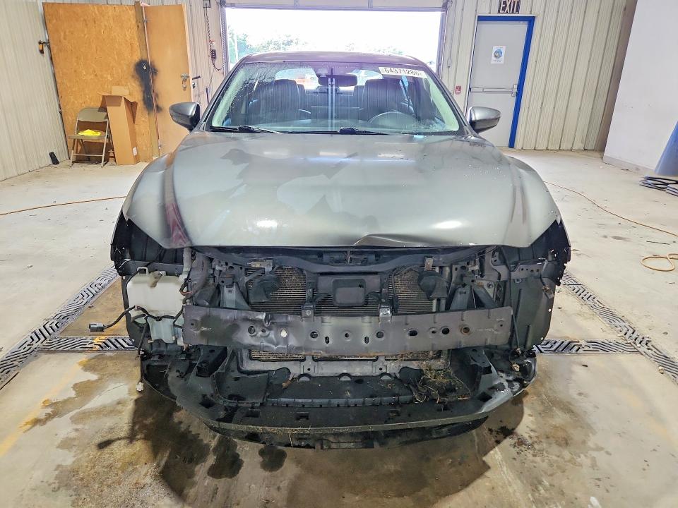 Photo 5 from auction – 2014 MAZDA 6 with VIN JM1GJ1W67E1122014