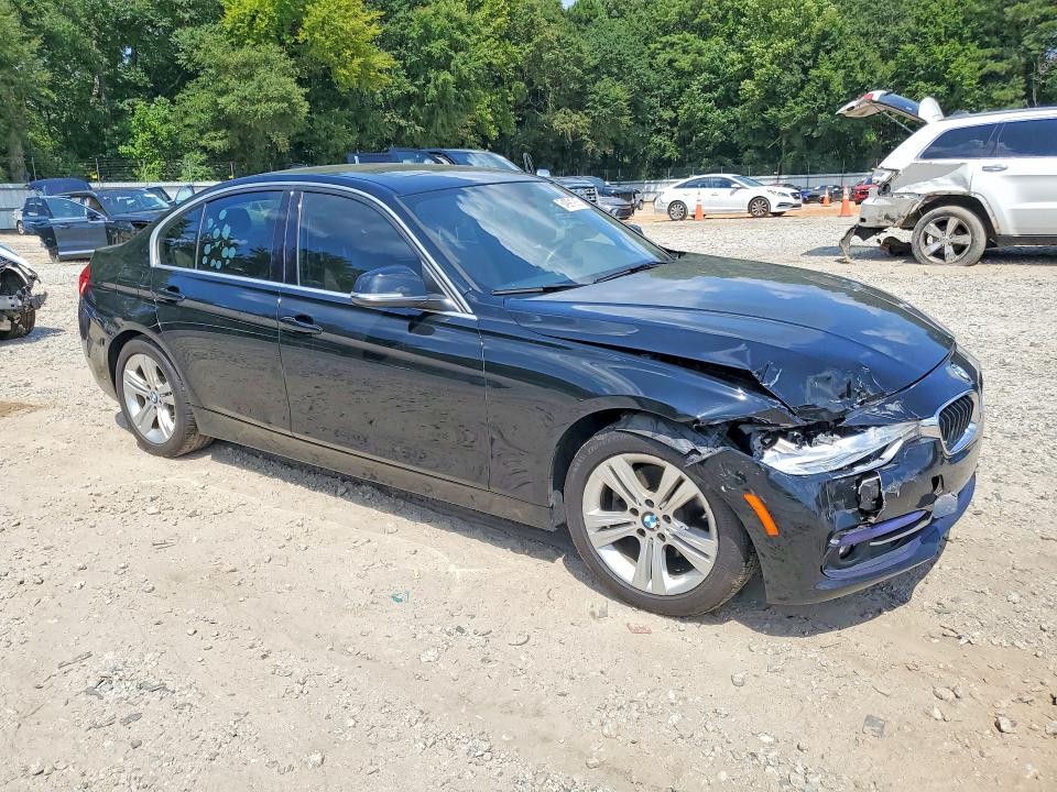 Photo 4 from auction – 2017 BMW 330 with VIN WBA8B9G34HNU52918
