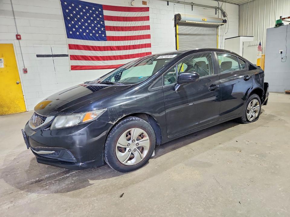 HONDA CIVIC 2015 with VIN 19XFB2E53FE018626 - Photo from auction