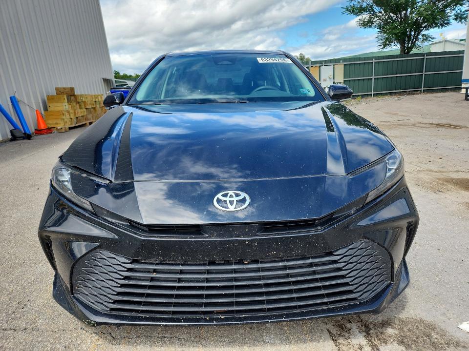 Photo 5 from auction – 2025 TOYOTA CAMRY with VIN 4T1DAACK2SU010120