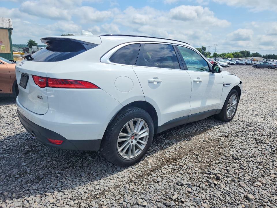 Photo 3 from auction – 2019 JAGUAR F-PACE with VIN SADCK2FX0KA609419