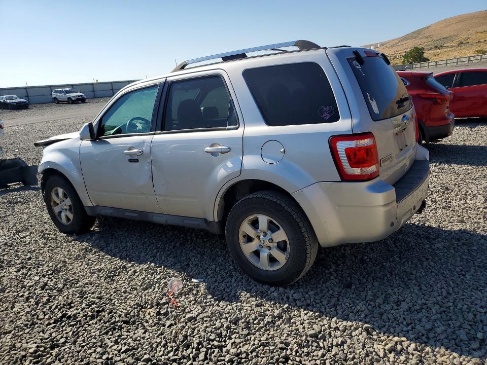 Photo 2 from auction – 2011 FORD ESCAPE with VIN 1FMCU9EG6BKA74764