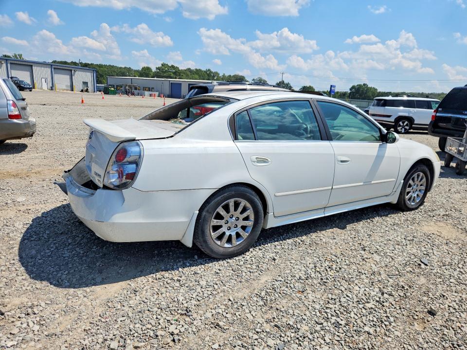 Photo 3 from auction – 2005 NISSAN ALTIMA with VIN 1N4BL11D05C119928