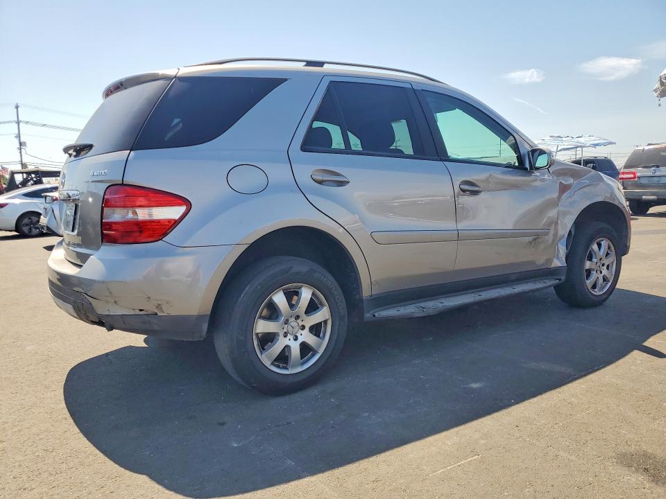 Photo 3 from auction – 2023 MERCEDES-BENZ ML with VIN 4JGBB86E37A206014