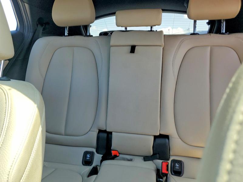Photo 10 from auction – 2018 BMW X2 with VIN WBXYJ5C37JEF82241
