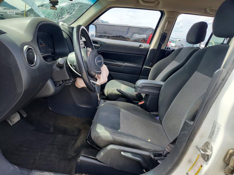 Photo 7 from auction – 2016 JEEP PATRIOT with VIN 1C4NJRFB3GD630906