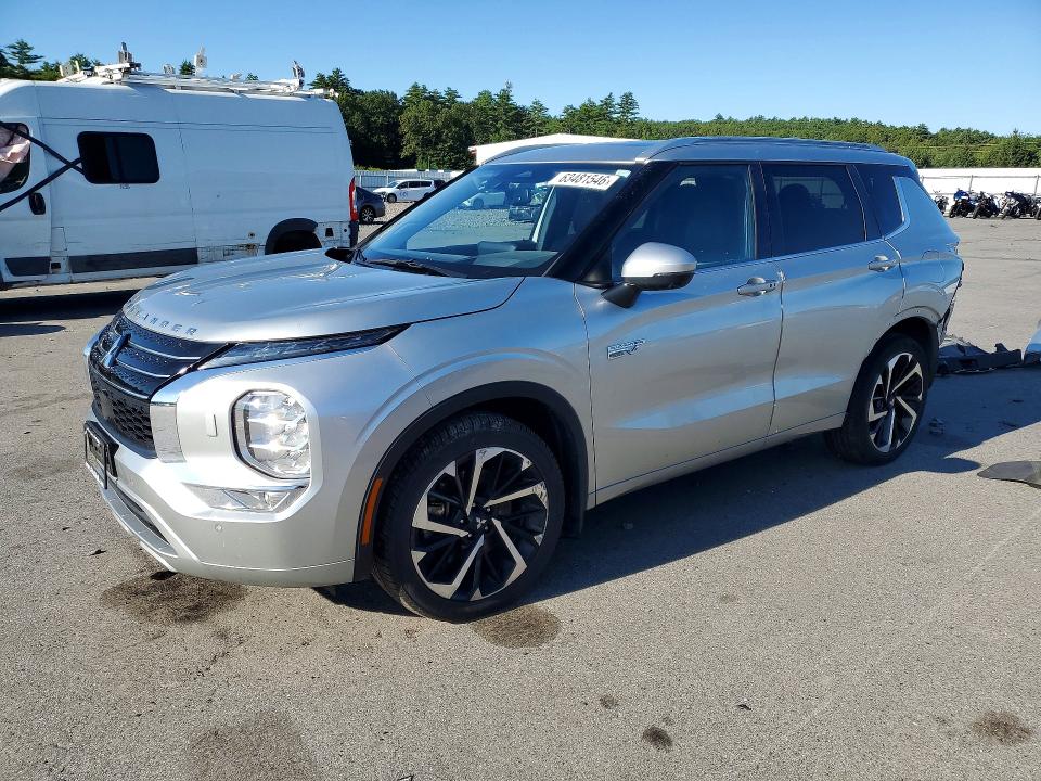 MITSUBISHI OUTLANDER 2023 with VIN JA4T5VA98PZ022479 - Photo from auction