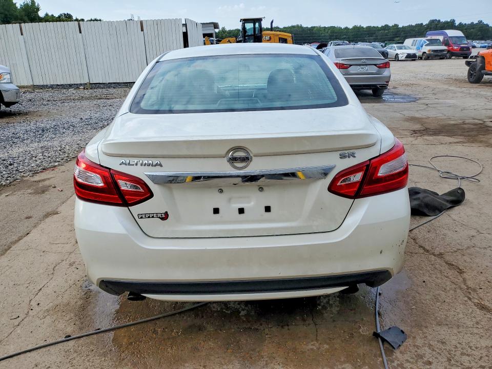Photo 6 from auction – 2016 NISSAN ALTIMA with VIN 1N4AL3AP0GC294359