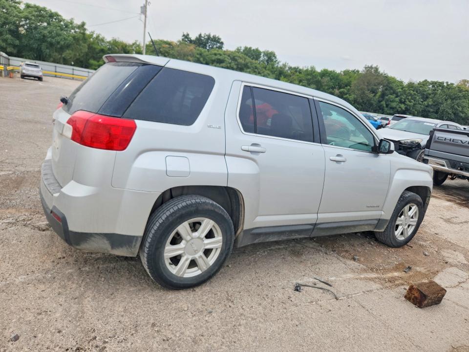 Фото 3 с аукциона – 2015 GMC TERRAIN с VIN 2GKALMEK6F6131189