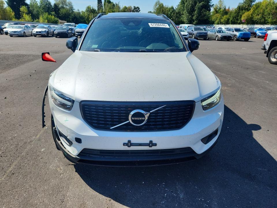 Photo 5 from auction – 2020 VOLVO XC40 with VIN YV4162UM4L2308127