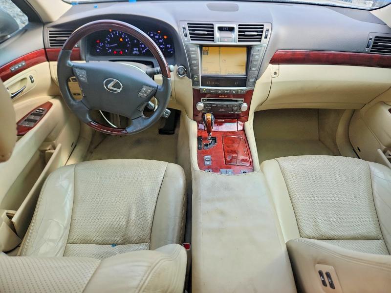 Photo 8 from auction – 2011 LEXUS LS with VIN JTHBL5EF6B5106130